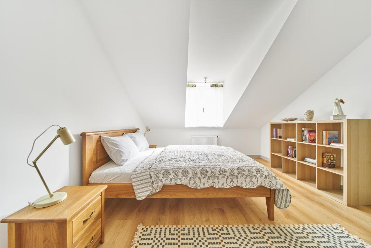 Modern Two-Bedroom Apartment, Vilnius City Centre Eksteriør bilde